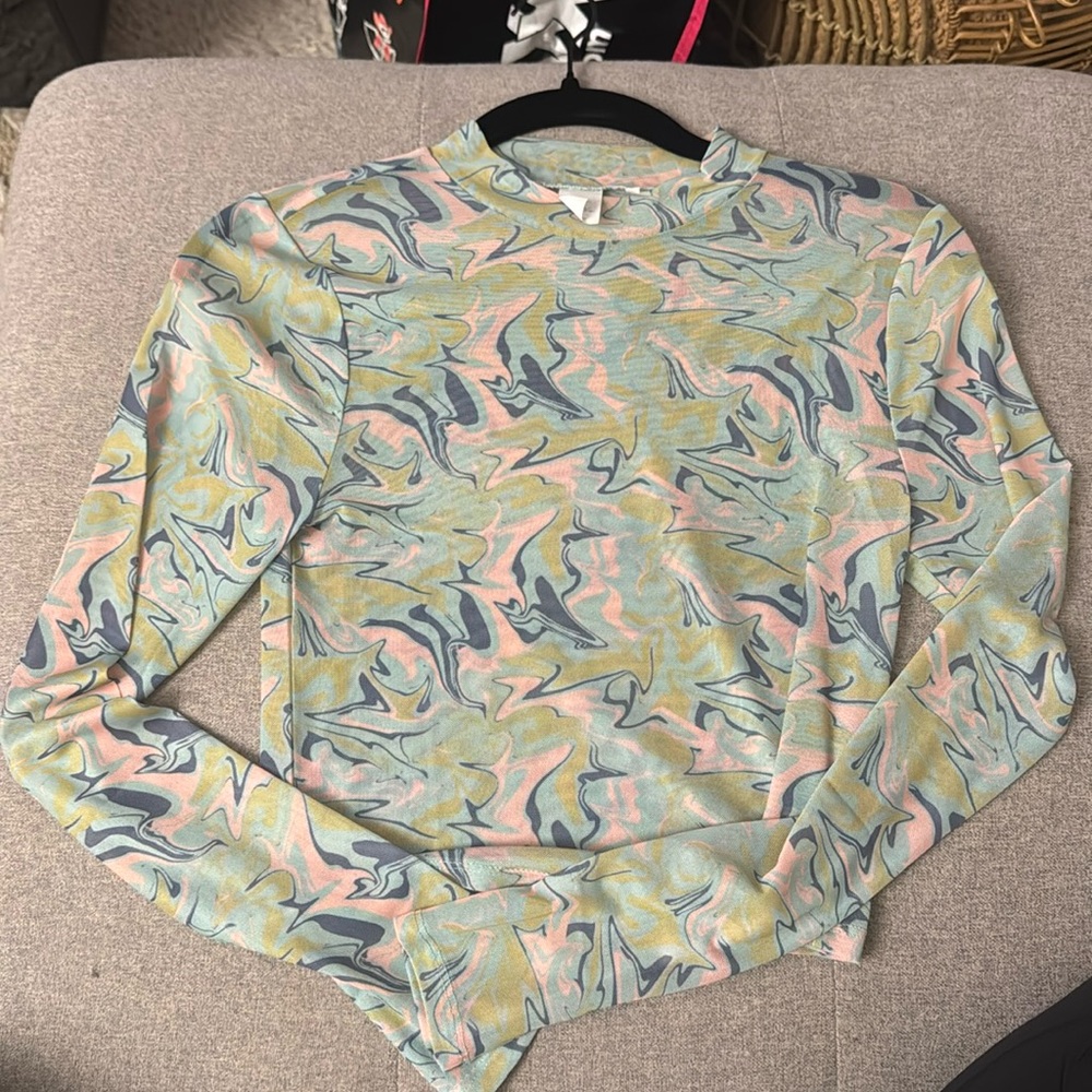 Mock neck Mesh Shirt
